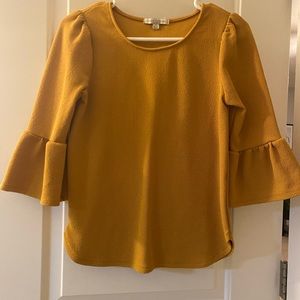 Mustard top